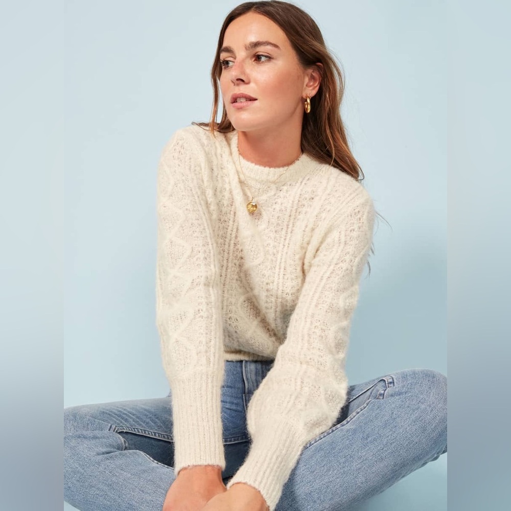 Reformation Alpaca knit sweater cream super soft!